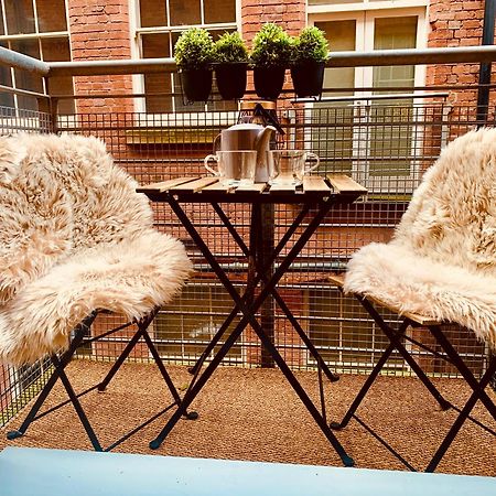 The Fifth Quarters, Grade II Listed Apartment, The Lace Market, Ng1, City Centre, Nottingham, Sleeps 4 Екстериор снимка